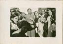 10.jpg - Los novios saliendo de la iglesia de Nuestra Señora de la Asunción Año: Hacia 1936 Cedida por: Pilar Núñez Céspedes Autor: Desconocido