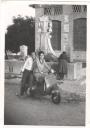 22.jpg - Carlos Mazarracín y María Eugenia Neila Año: Hacia 1963 Cedida por: Carlos Mazarracín González Autor: Desconocido