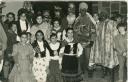 Grupo de amigos participando en la cabalgata de reyes en el colegio Marqués de Vallejo - Año: Hacia 1965 - Cedida por: Tomás Blanco Romero - Autor: Desconocido
