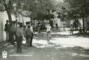 Competiciones deportivas en las fiestas veraniegas del barrio del Pilar. - Año: Hacia 1965 - Cedida por: Juan Fernández García - Autor: Desconocido